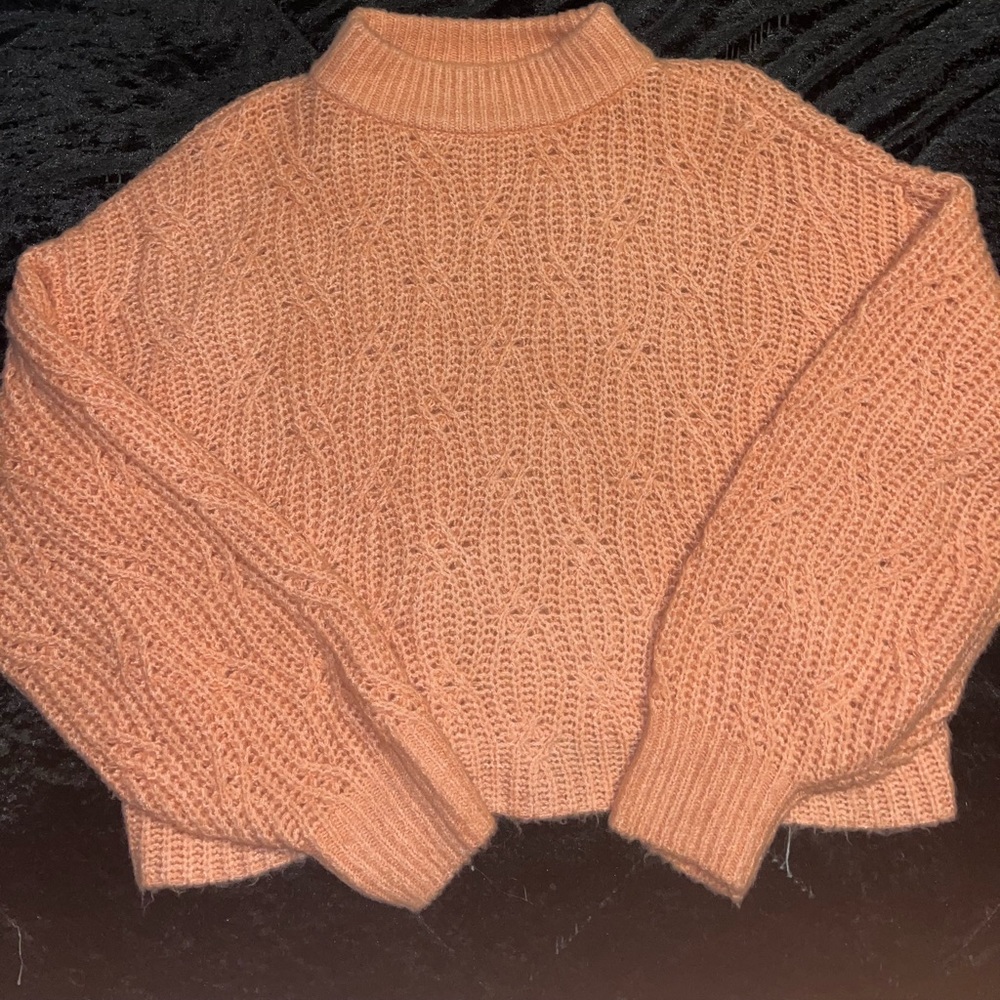 Peach knitted sweater